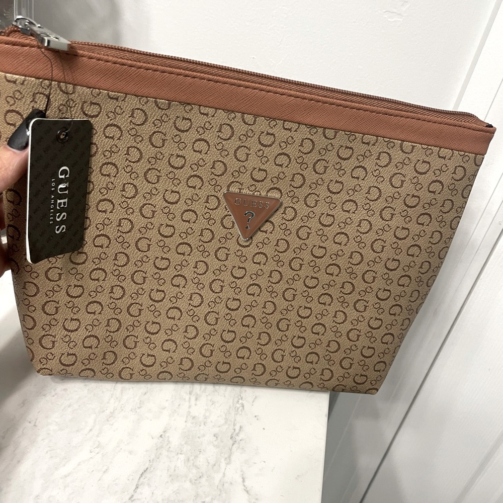 GUESS cosmetic travel bag